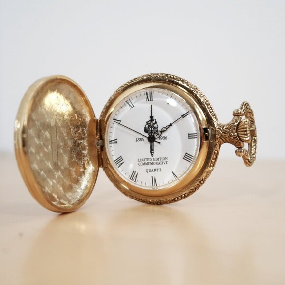 1986 Centennial Commemorative Pocket Watch - Picture 1 of 5